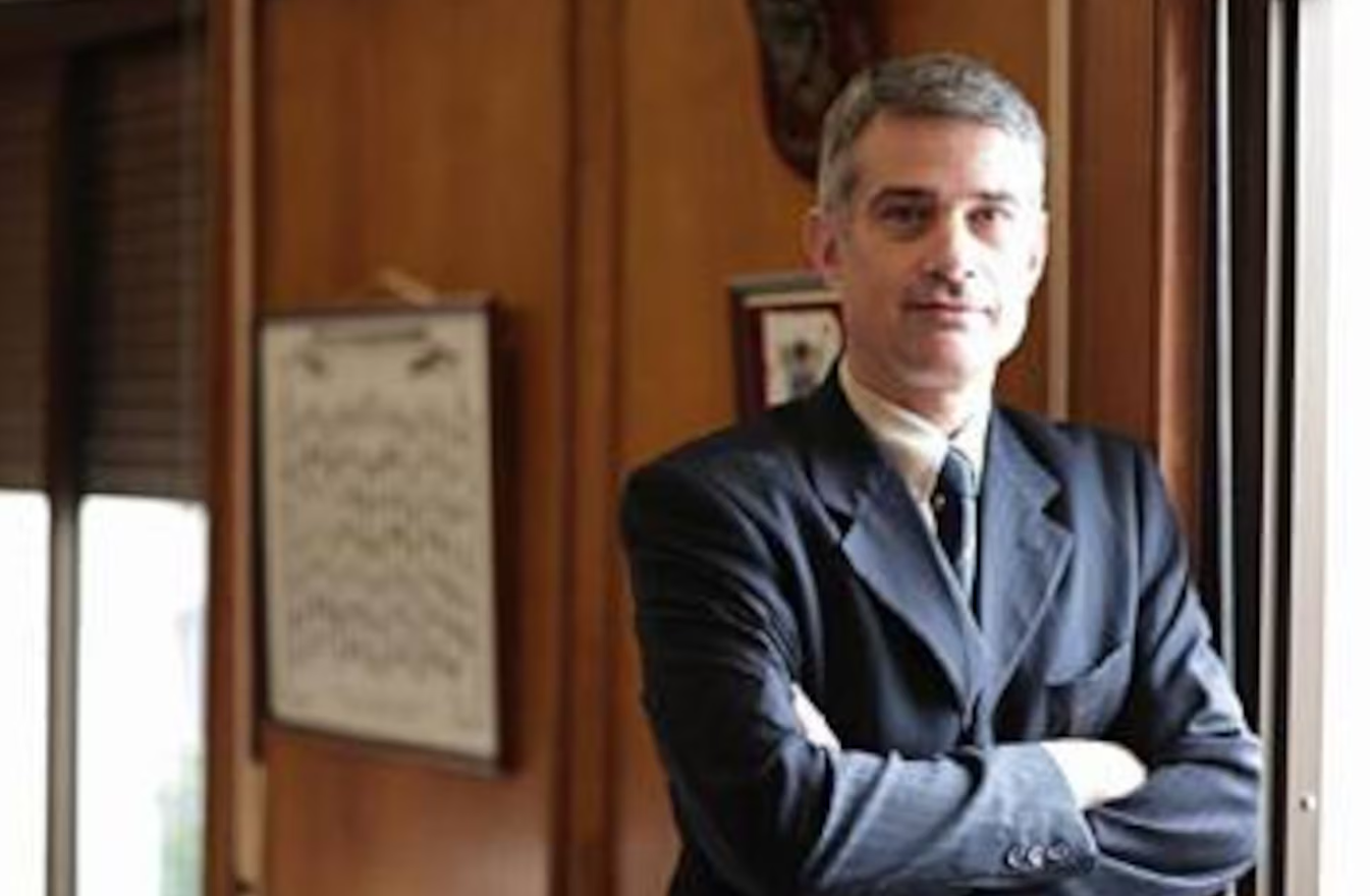 Los altos funcionarios piden extender su mandato por ley para evitar dedazos al cambiar el Gobierno